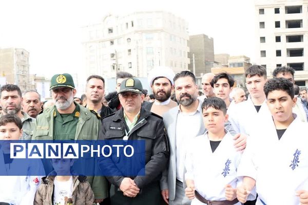 حماسه حضور مردم غیور باقرشهر و کهریزک در راهپیمایی ۲۲بهمن