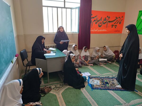  برگزاری مسابقه‌ قرآن، عترت و نماز دانش‌آموزان مقطع ابتدایی شهرستان فلاورجان