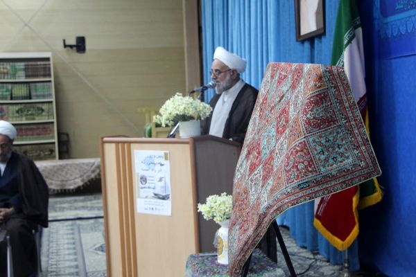 رونمایی کتاب «صبحی که در راه است» 