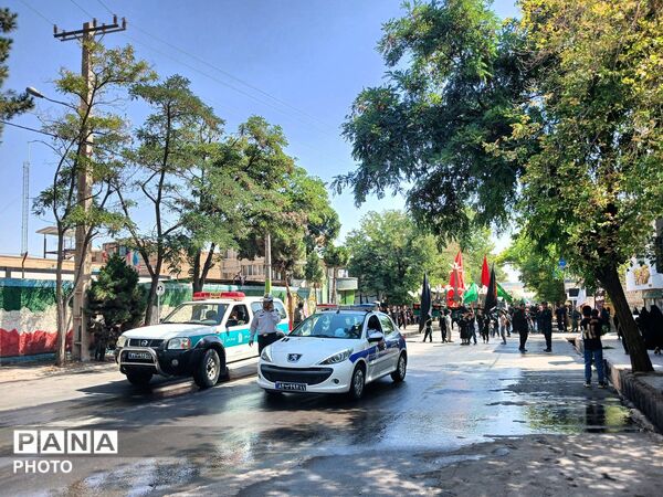 پیاده روی جاماندگان اربعین در باخرز
