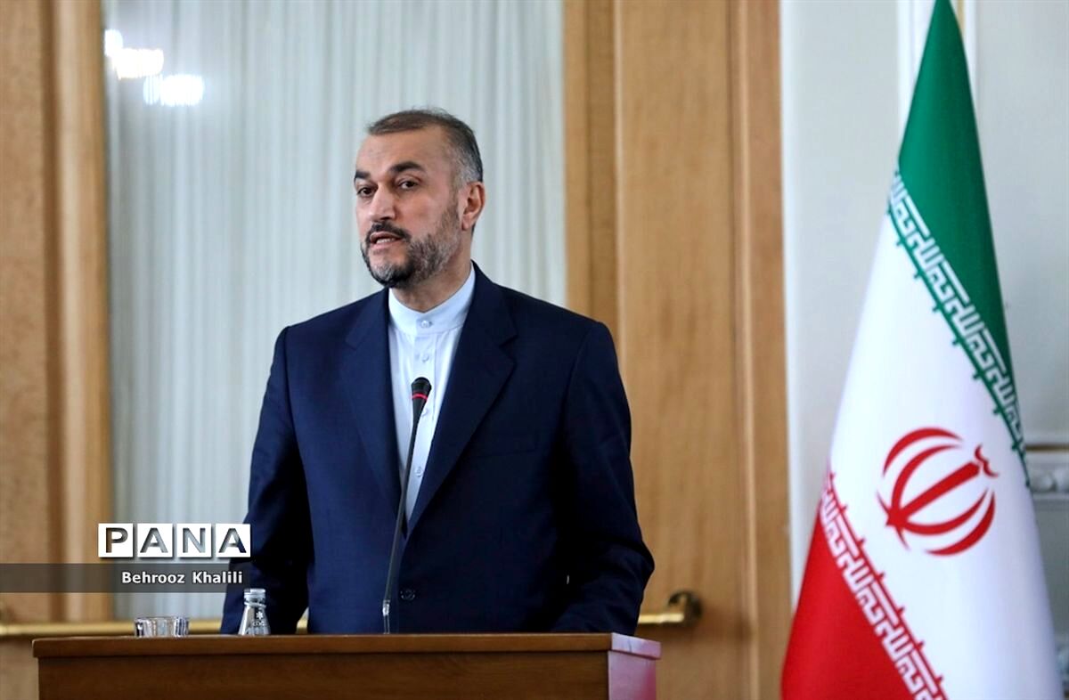 سانسور سخنان رهبر انقلاب در «متا» غیر اخلاقی و توهین به میلیون‌ها دنبال کننده است