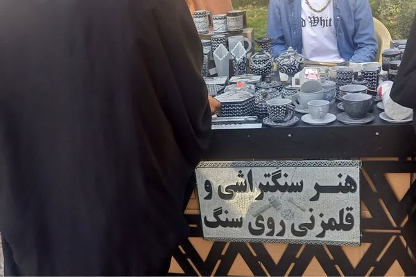 بازدید پیشتازان فارس از آرامگاه فردوسی 