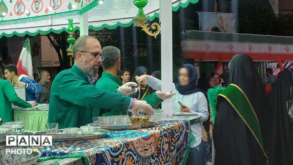 تداوم حماسه در شهرِ هزار شهید؛ ۲۲۲ شب ایستادگی در میدان شهدا