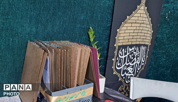 غرفه سازمان دانش آموزی خراسان رضوی در تجمعات شبانه
