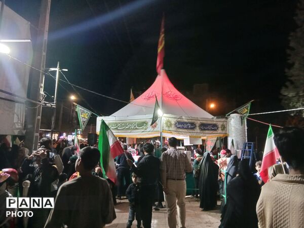 گذری بر چایخانه هیئت الزهرای نیشابور در چهل و پنجمین شب از اجتماعات مردمی 