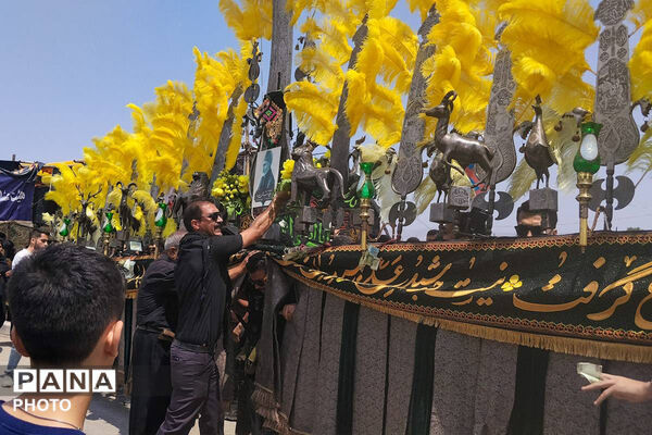 مراسم عزاداری عاشورای حسینی 
