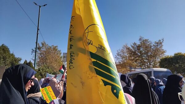 راهپیمایی ۱۳ آبان؛ روز دانش‌آموز 