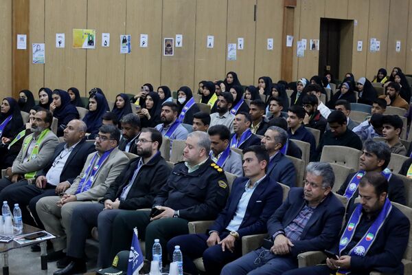  سیزدهمین دوره انتخابات شورای دانش‌آموزی در کرمان برگزار شد