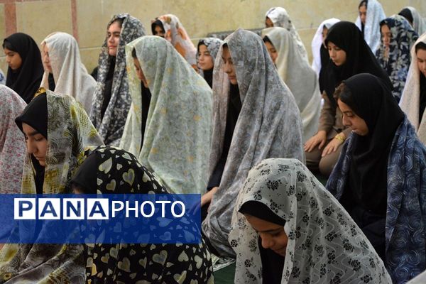 برگزاری مراسم مِهر با مُهر در بهارستان‌۲