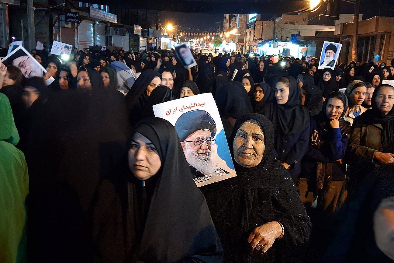 مراسم بزرگ عزاداری به‌مناسبت گرامیداشت شهادت جانسوز حضرت آیت‌الله امام خامنه در باشت