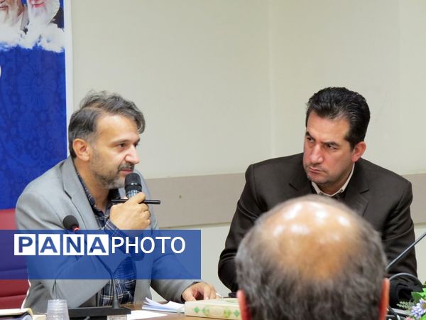 برگزاری جلسه ستاد دهه فجر استان