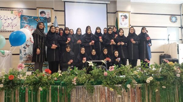  آغاز سال تحصیلی در دبیرستان فرزانگان‌ یک ناحیه 2 شیراز