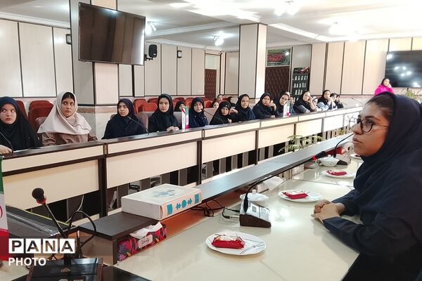 آغاز مسیر خبرنگاری دانش‌آموزان متوسطه شهریار