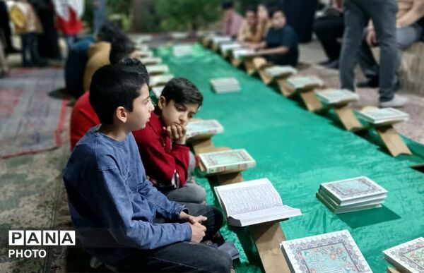 موکب سفیران قرآن، با حضور دانش‌آموزان نورانی شد