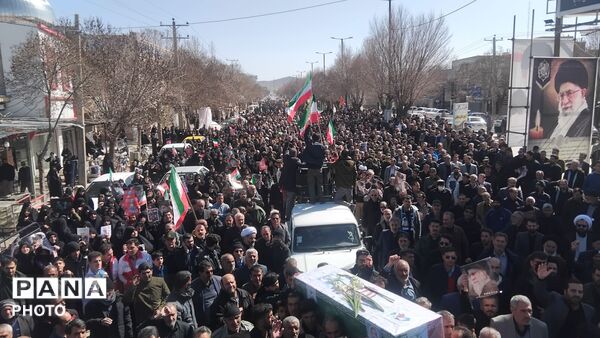وداع باشکوه با سه قهرمان دلفانی 