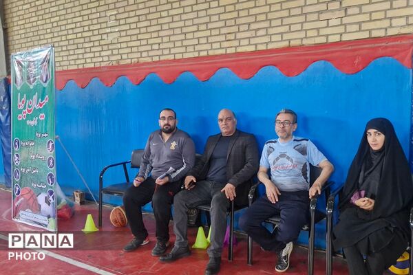 جشنواره فرهنگی ورزشی «میدان پویا» در سالن شهدای فرهنگیان منطقه فشافویه