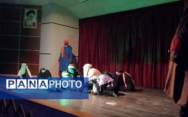 اجرای نمایش آیینی منزل آخر به‌مناسبت ایام محرم الحرام