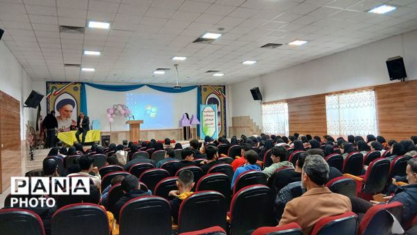 اختتامیه چهل‌وسومین مسابقات فرهنگی و هنری خزل 