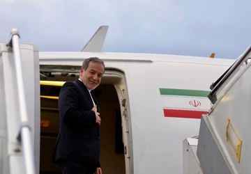 عراقچی عازم بحرین شد