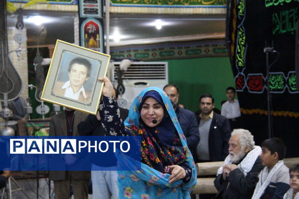 برگزاری کاروان سرباز فصل پنجم روایت یزد در حسینیه محمودآباد