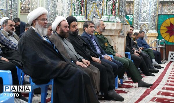 آیین تکریم خادمان مکتب شهادت به پاسداشت ارادتمندان رهبر شهید 