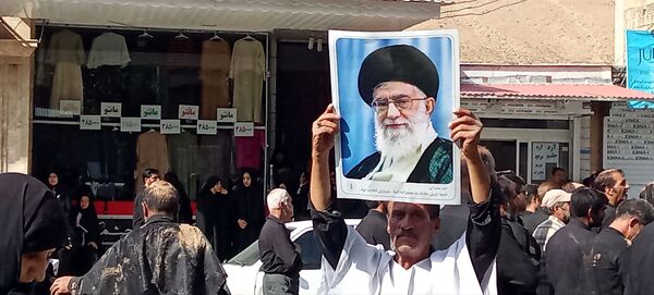 زنان و مردان بن در آیین گل‌زنی؛ هم‌نوا با کاروان کربلا