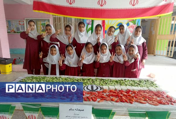 مراسم «صبحانه سالم»  در دبستان دخترانه شهید ابراهیم تنیده بندرعباس