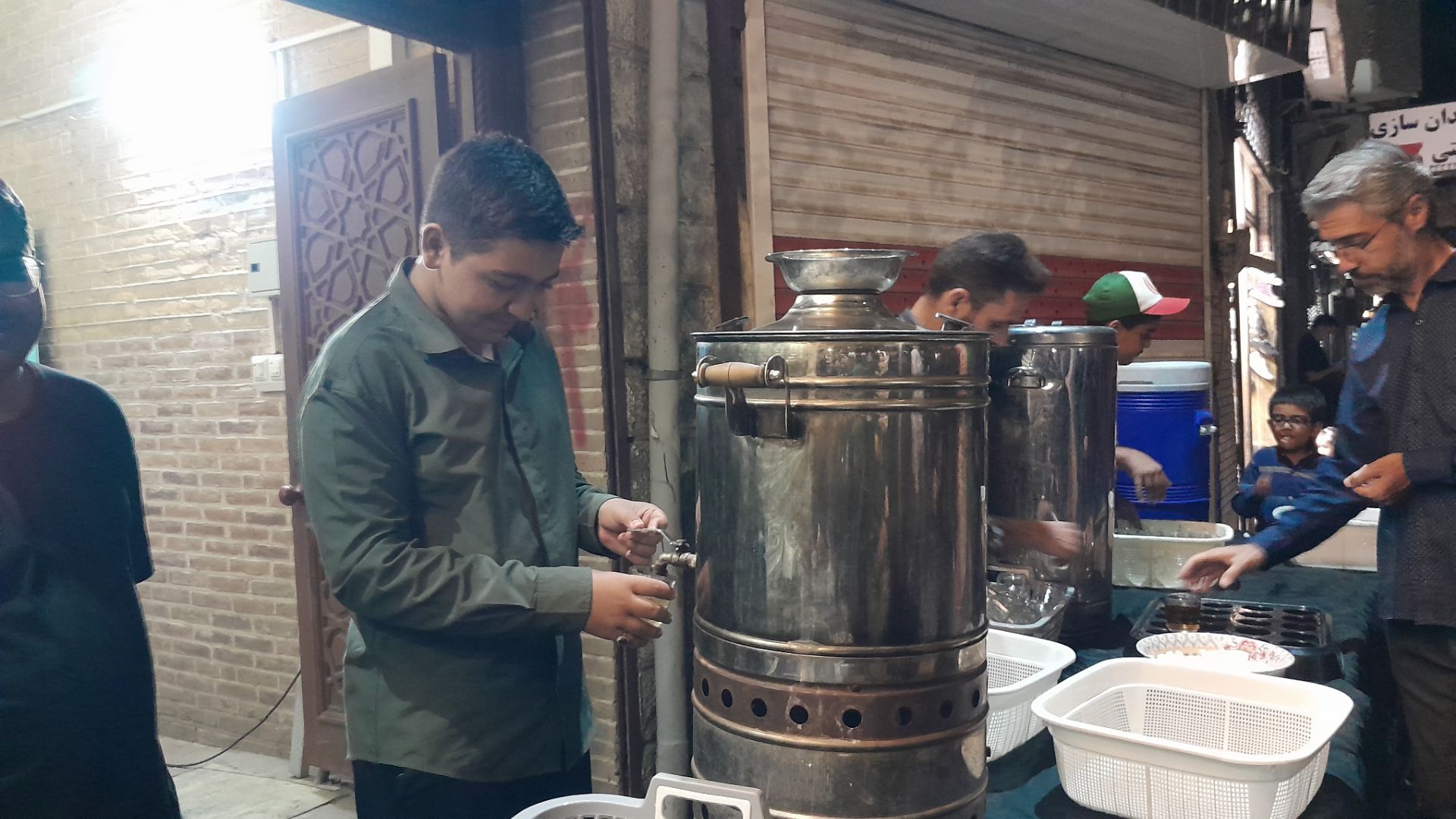 چایخانه حوزه علمیه گلشن در صد و بیست و هشتمین شب 