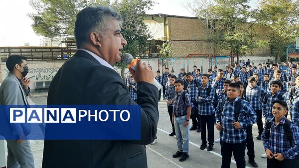 آغاز سال تحصیلی جدید در دبیرستان پسرانه عبدالحسین قفلی
