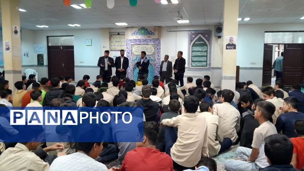 آشنایی با دنیای تراشکاری در دبیرستان ابوریحان بیرونی