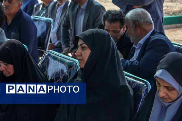 آیین خشت گذاری سه مدرسه ۱۵ کلاسه در کهریزک