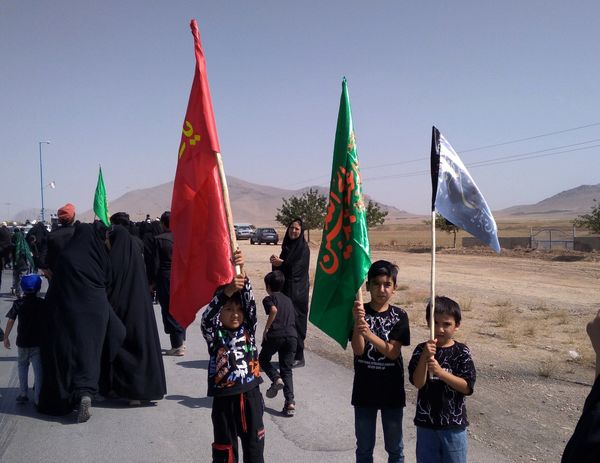 قدم‌های عاشقی از نافچ تا وردنجان به یاد کربلا