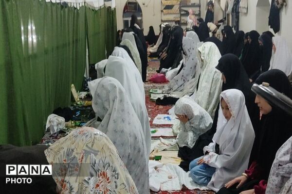 ضیافت افطاری همراه با نماز جماعت مغرب و عشاء در مسجد جامع شهر بار 