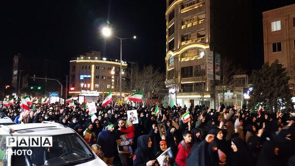 حرکت دسته عزاداری در شهرستان نیشابور