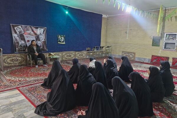 حماسه ۹ دی زنده است؛ ورامینی‌ها بار دیگر با ولایت، پیمان بستند
