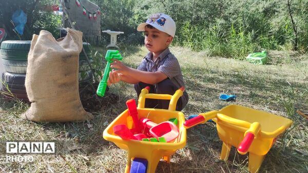 ثبت تصاویر شهدا با دوربین‌های روایتگر 