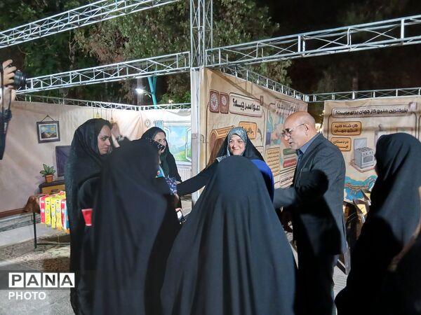 غرفه «باانرژی‌ها» ؛ مسئولیت‌پذیری و مشارکت اجتماعی