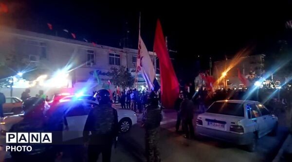 مردم بندرگز پای نظام‌ماندند