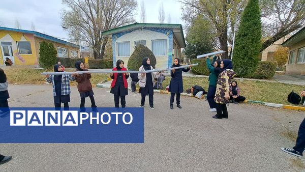 اعزام دانش‌آموزان پردیس به اردوی تمشک