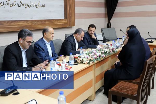 دیدار مردمی مدیرکل آموزش و پرورش آذربایجان شرقی در آستانه بازگشایی مهر