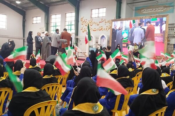 همایش هزار نفری یاوران انقلاب در مازندران
