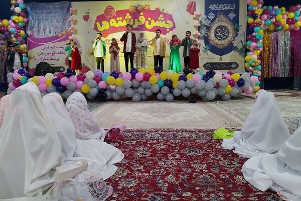 جشن فرشته‌ها در شهر قیامدشت ری یک