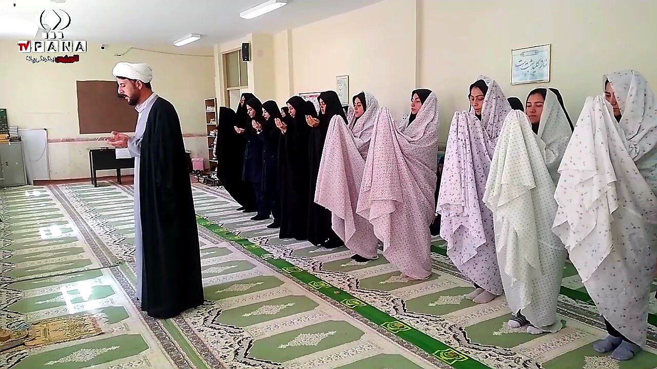 «مِهر با مُهر» در مدرسه فاطمیه چاراویماق 



