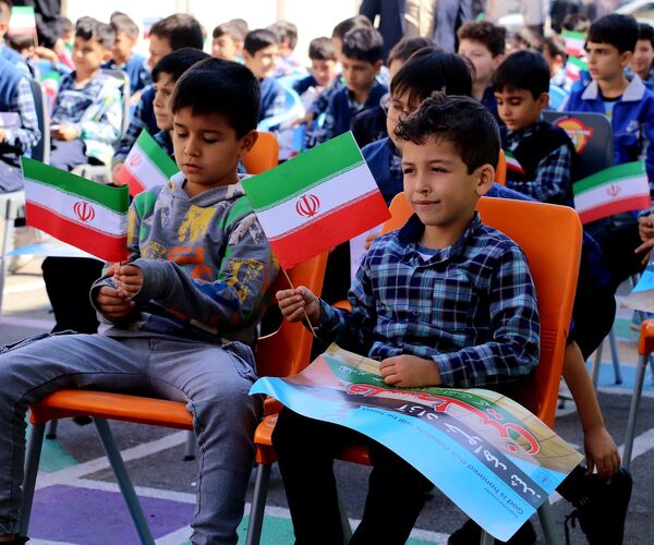 جشن عاطفه‌ها، جشن شکوفه زدن درختان احساس و مهربانی 