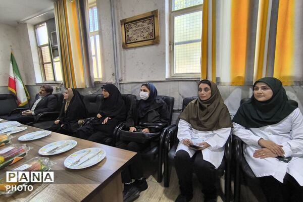 افتتاحیه طرح وارنیش فلوراید تراپی و اتاق بهداشت دبستان کوثر(۲) ملارد