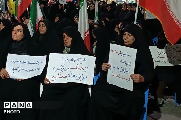 فراتر از میز کار؛ نماینده مجلس در قلب تجمعات مردمی برای پیگیری مشکلات
