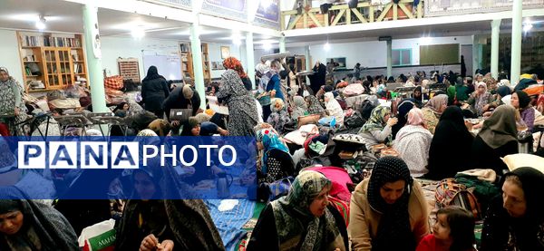 مراسم اعتکاف مادر دختری در مسجد صاحب الزمان آشخانه