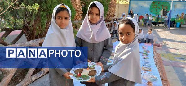 روزی خوشمزه در آموزشگاه‌های شهرستان میبد 