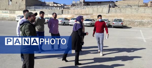 برگزاری مسابقات دارت در دبستان شهید فاتحی خانلق شهرستان شیروان