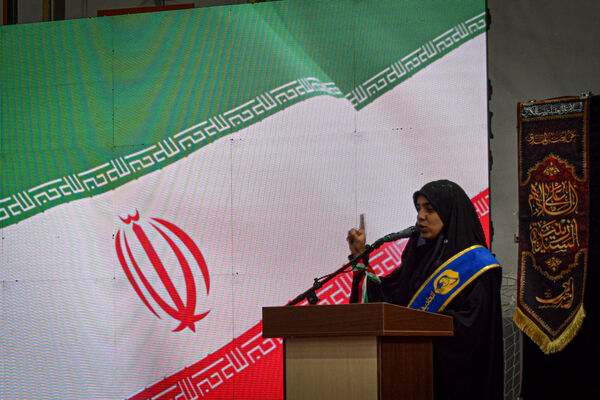 وداع دانش‌آموزان کرمانشاهی با رهبر شهید امت